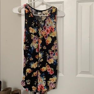 Floral tank